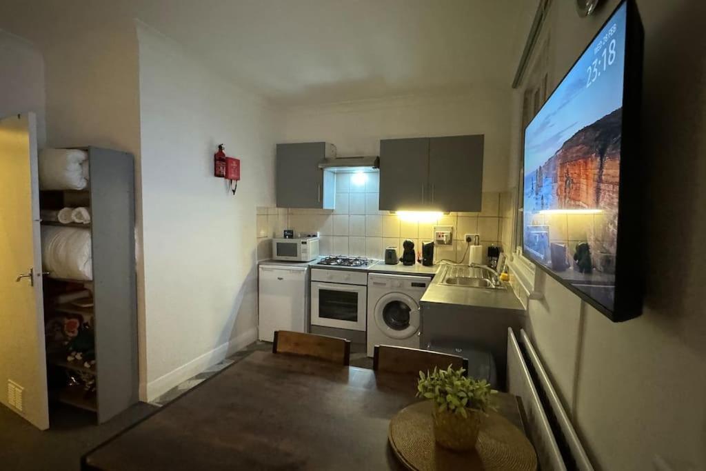 Flat In The Heart Of Camden Town Apartamento Londres Exterior foto